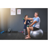 musculação terapêutica para correção de postura Picanço